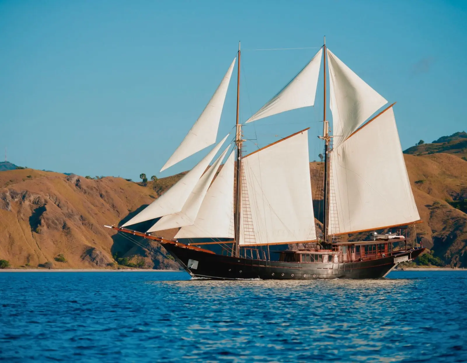 Amandira, a 5-cabin Aman phinisi for private charter in Komodo, Raja Ampat and the Spice Islands