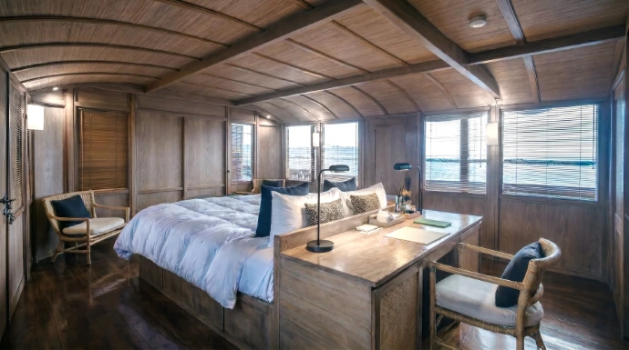 Guest Suite One on Mahodaya, a private charter yacht in Indonesia