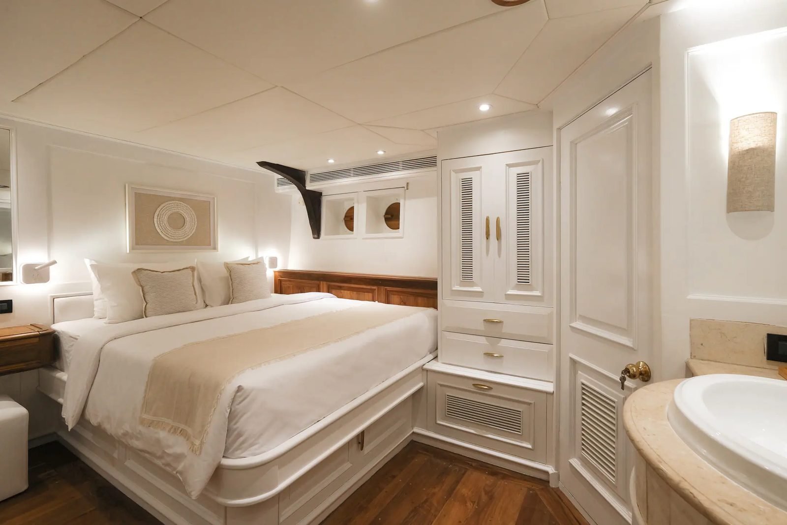 Double cabin on Mutiara Laut
